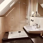 Und Location Cham Panzió