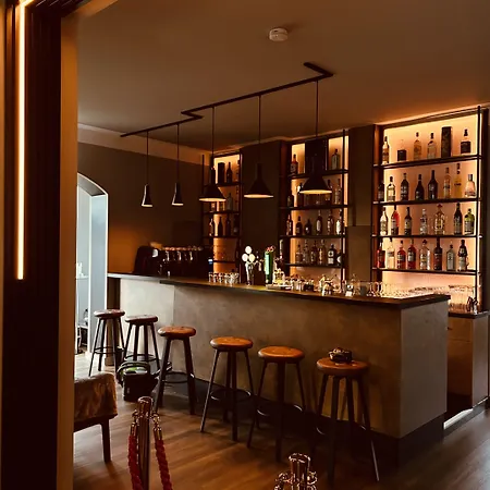 Oda ve Kahvaltı Und Location Cham