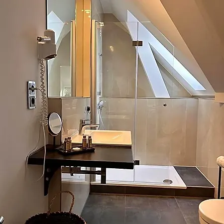 Location Cham 3* Meerbusch