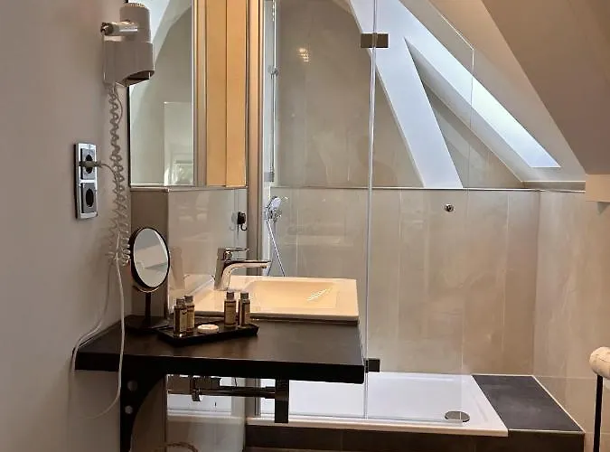 Und Location Cham Meerbusch