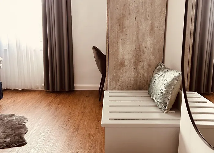 Und Location Cham 3* Meerbusch